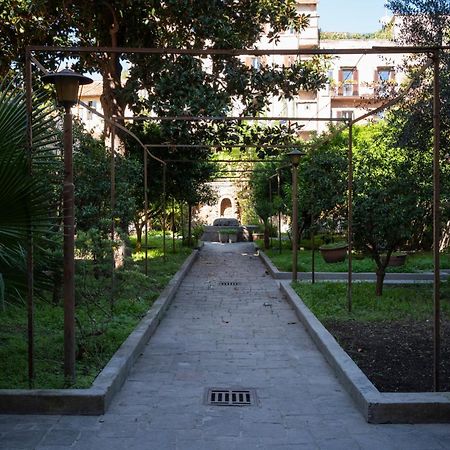 Отель Residenza Leone XIII Рим Экстерьер фото